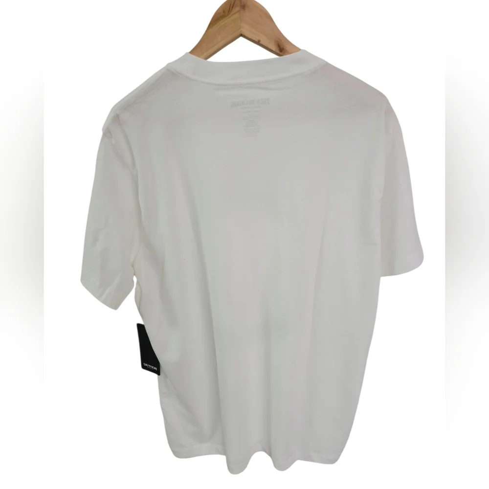 NWT True Religion Graphic Embellished Short Sleeve Tshirt White Size XL